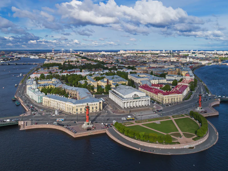 Обзорная по Петербургу и Петропавловская крепость с личным гидом — фото 6, Санкт-Петербург | Покатаем