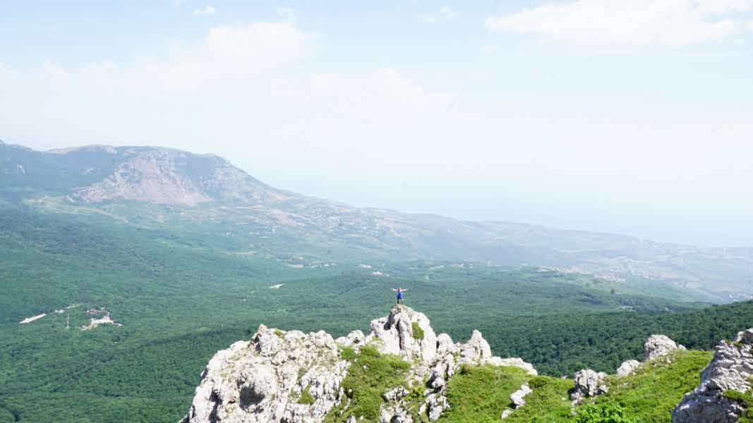 К самым красивым панорамным видам Крыма, с вершин Чатыр Даг - фото 2