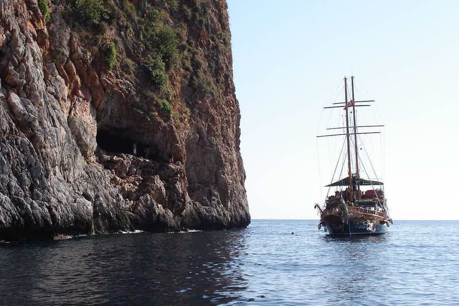 Пиратский корабль Davy Jones в Мармарисе - фото 2