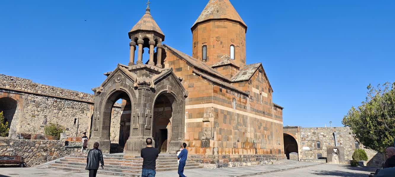Загадочный Юг Армении: Хор Вирап, Нораванк,  дегустация вин и домашний обед - фото 6