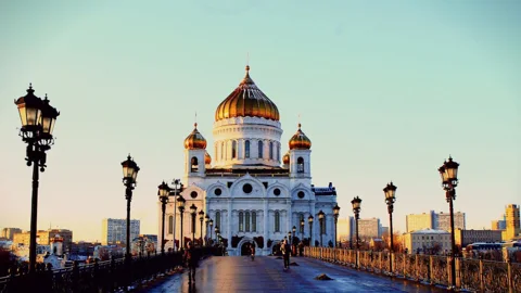Аудиоэкскурсия по непарадной Москве: от храма Христа Спасителя до Кремля
