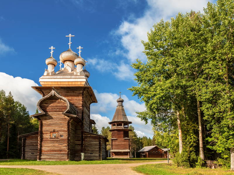 Малые Корелы и старинные храмы