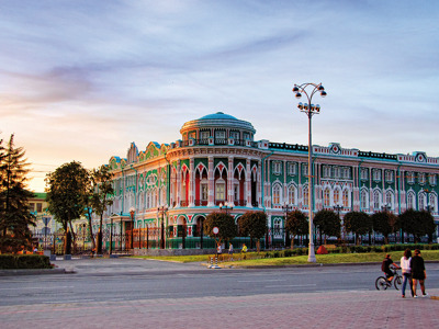 Обзорная экскурсия по Екатеринбургу на автомобиле