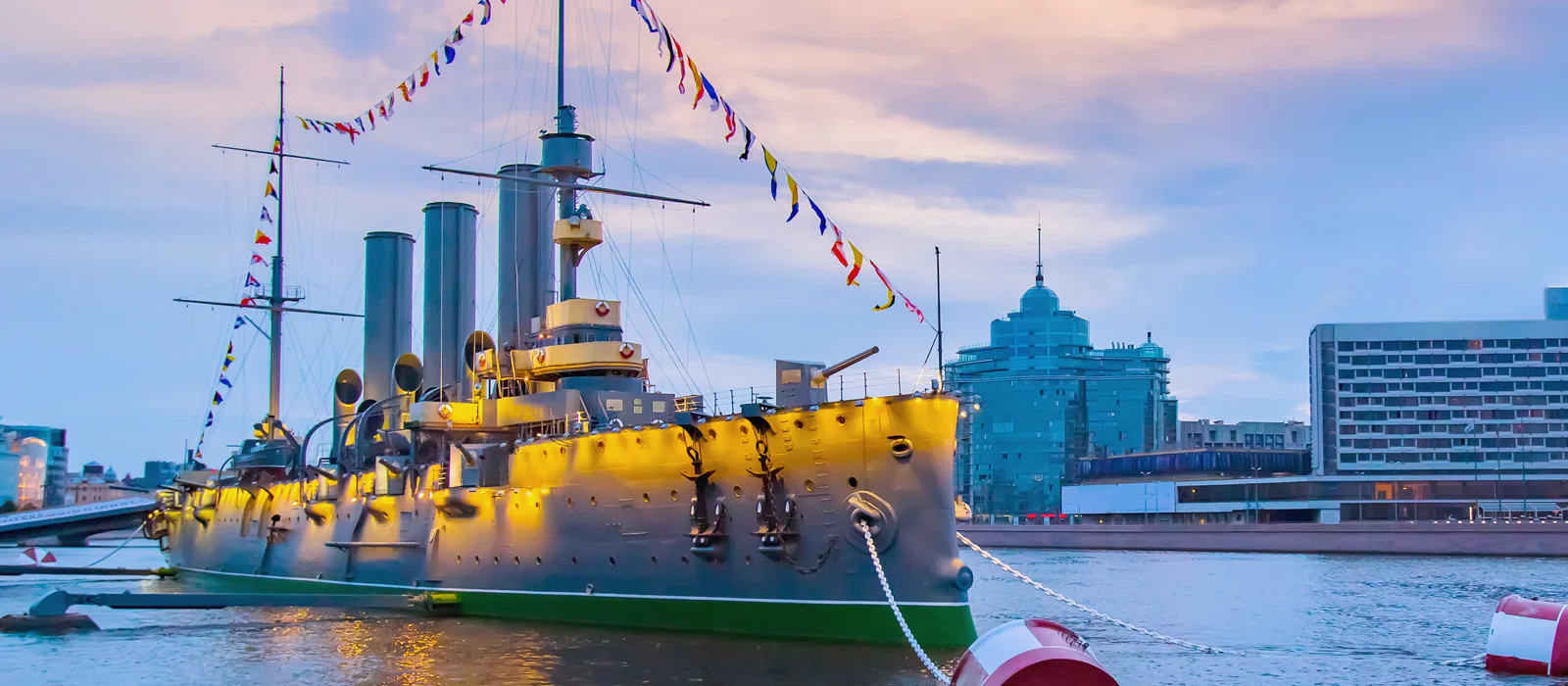 Уникальная авторская экскурсия с билетом без очереди на Крейсер «Аврора» — экскурсия, Санкт-Петербург, Россия | Покатаем