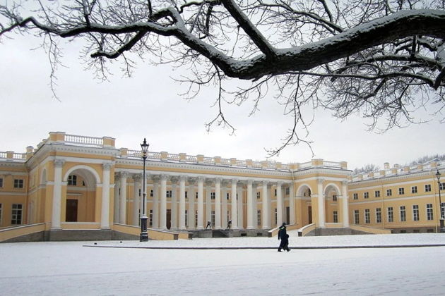 Виды Индивидуальная экскурсия в Царское Село с посещением Александровского дворца и парка