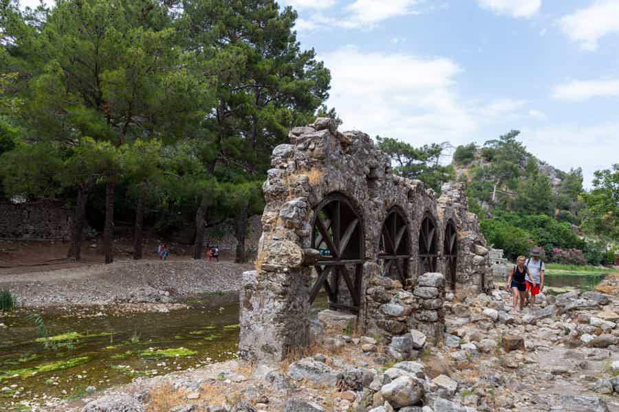 Пылающая гора, древний Олимпос, пляж Чиралы и ужин на реке в Кемере - фото 1