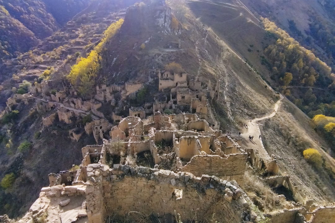 Гамсутль аул-призрак, Салтинский водопад и Чохские террасы — фото 7