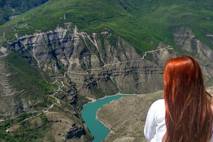 Сулакский каньон, аул Зубутли и бархан Сарыкум — однодневный тур