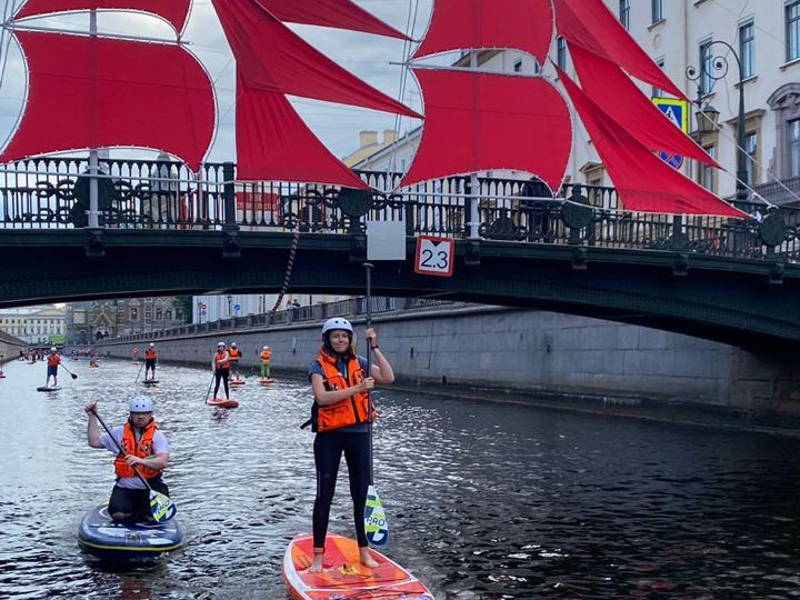 На сапах по центру Петербурга