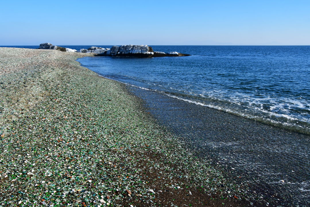 Бассейн с морской водой, Сафари-парк и Стеклянный пляж – за один день! — фото 6