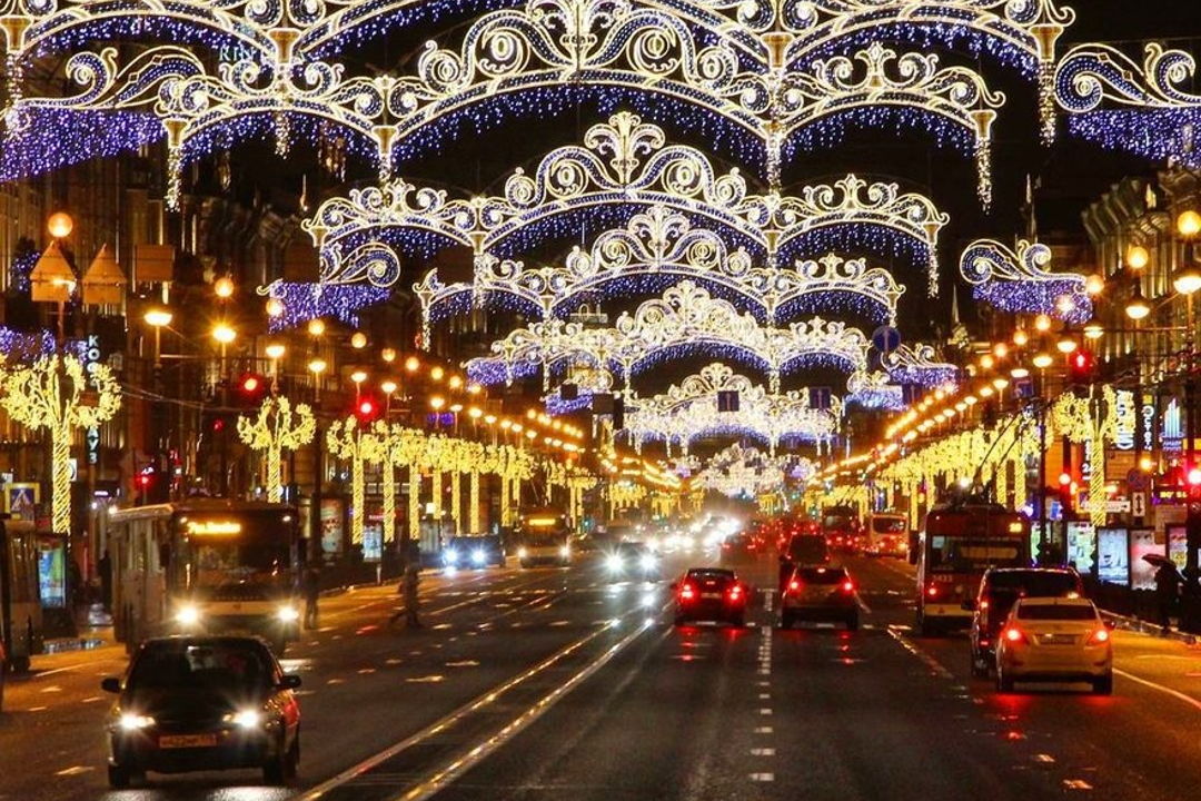 Новогодний Петербург и самые красивые ёлки города — фото 3