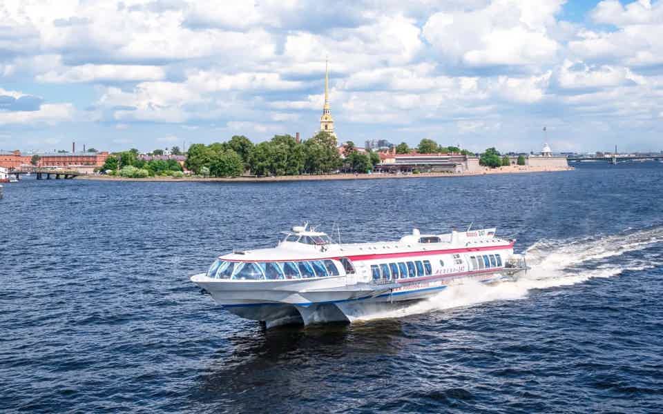 Фонтаны Петергофа на метеоре - фото 4