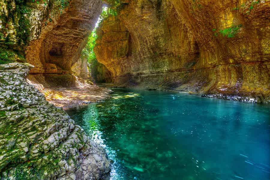 Martvili canyon - Prometheus cave - photo 1