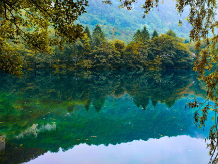 Голубые озера