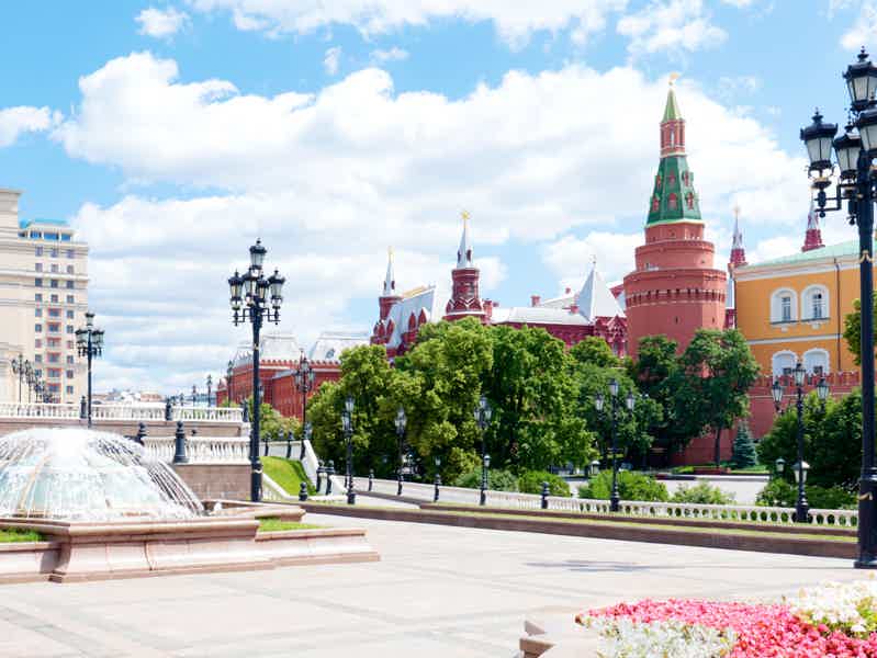 Вокруг Кремля: от древней Руси до наших дней - фото 4