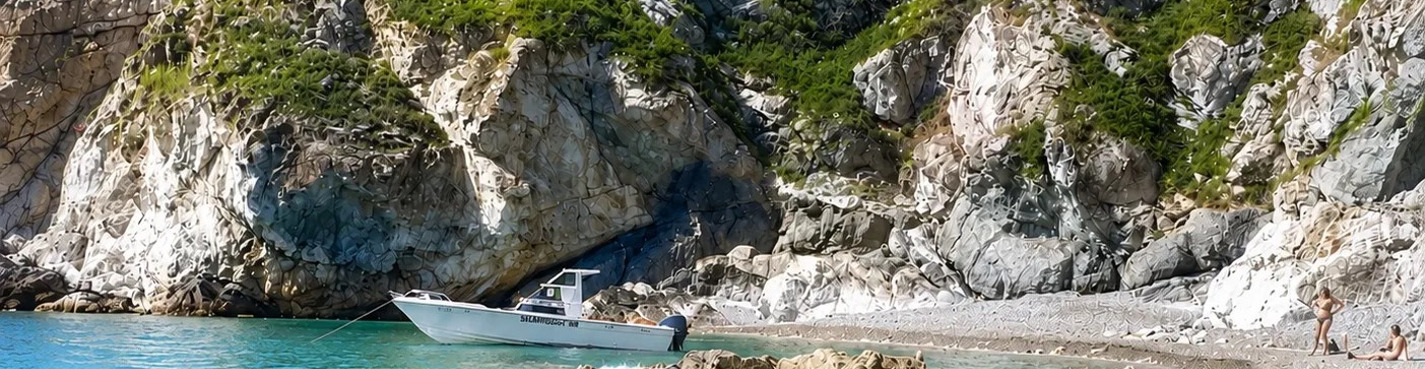 Морская экскурсия на дикие острова Приморья - 2 острова за 1 день
