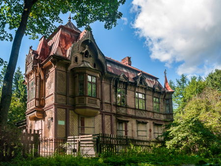 Шуваловский парк