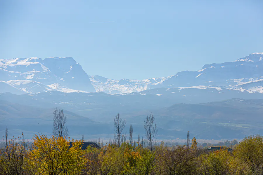 Дагестанский колорит: отдых в горах, водопады, аулы и древний Дербент — фото 1