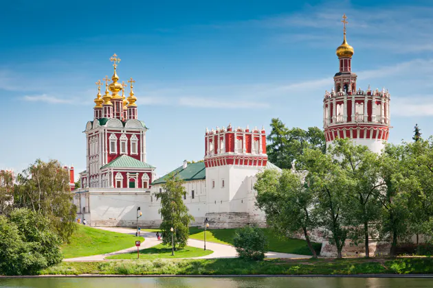 Пешеходная экскурсия в Новодевичий монастырь — фото 2