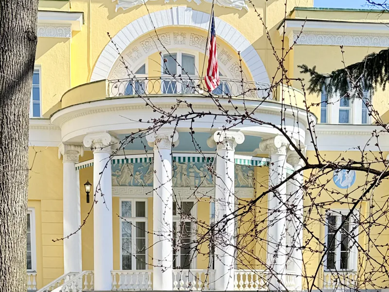 Арбат сквозь столетия — факт или фейк? — экскурсия в мини-группе — фото 6, Москва | Покатаем