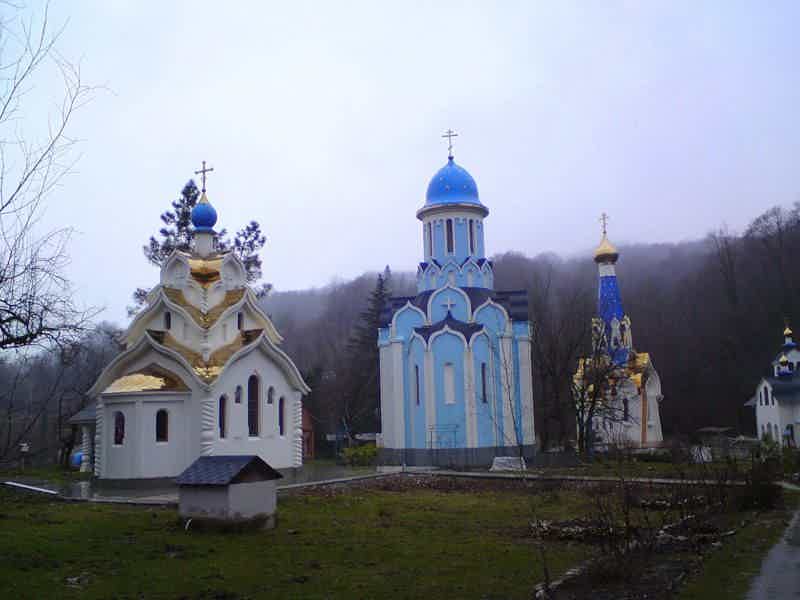 Троице-Георгиевский женский монастырь - фото 1