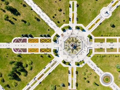 Площадь фонтанов