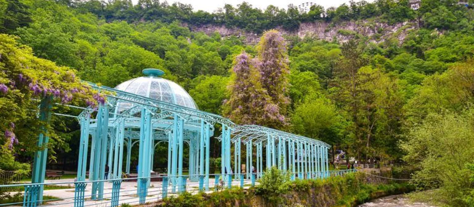 Боржоми, Гори и Уплисцихе — курорт, история и пещерный город — экскурсия, Тбилиси, Грузия | Покатаем