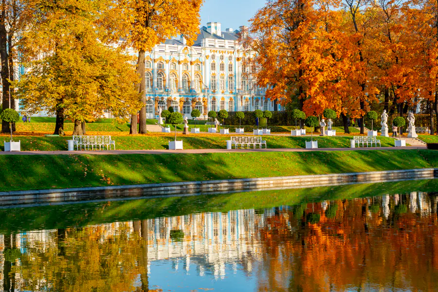 Автобусный тур в Царское Село и Петергоф — фото 1