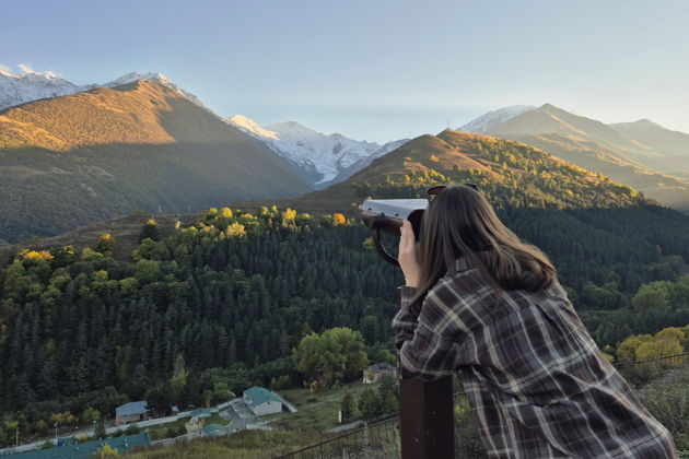 Виды Северная Осетия в мини-группе: Фиагдон, Даргавс, Кармадон