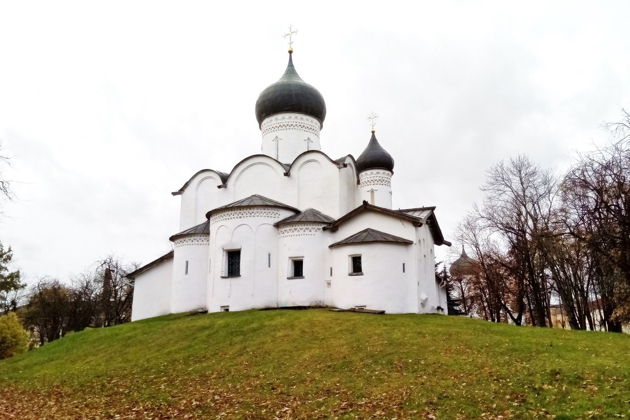 Виды Псков: развлекательно-историческая аудиопрогулка по главному проспекту города