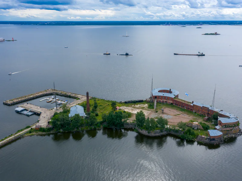 Загадки морских крепостей: путешествие по фортам Кронштадта — фото 7, Кронштадт | Покатаем