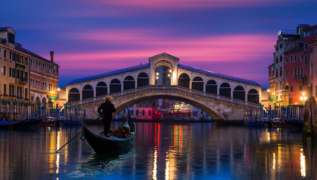 Venice Romantic Sunset Tour by Typical Venetian Boat - photo 9