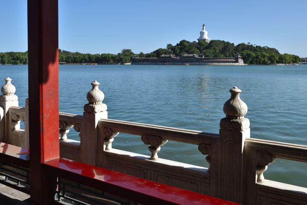 Главное изображение экскурсии - Фотосессия в императорском парке Бэйхай