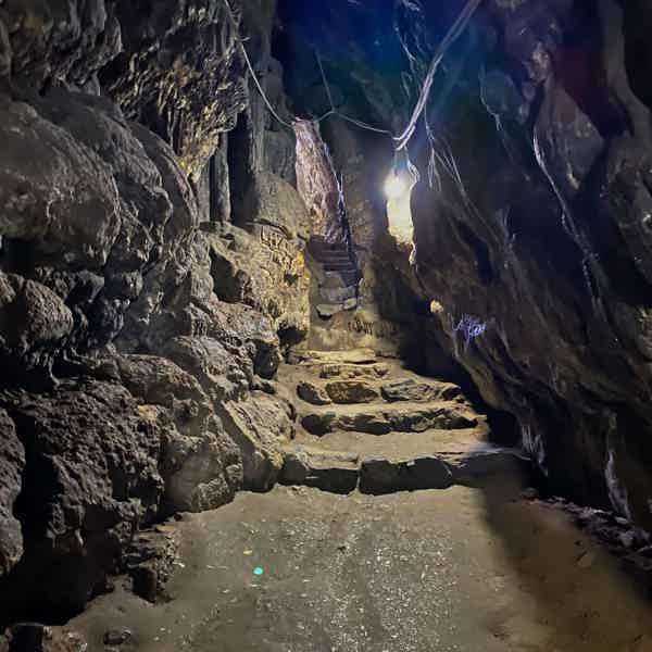 2000 ступеней в пещеру к Святому Давиду-Хазрати Довуд - фото 4