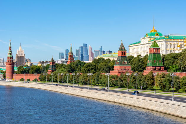 Виды Последний звонок и выпускной с дискотекой и живой музыкой на теплоходе