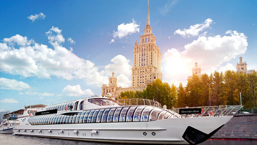 Круиз по Москве-реке на яхте Mercedes-Benz