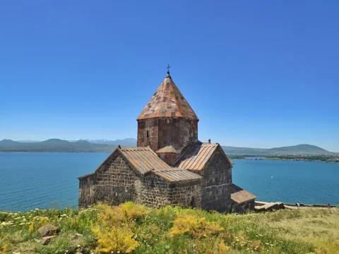 Армянское море и древние монастыри