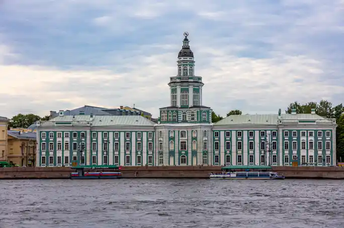 Входные билеты в Кунсткамеру без очереди