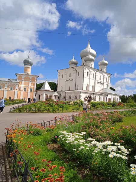 Главные монастыри Новгорода - фото 2
