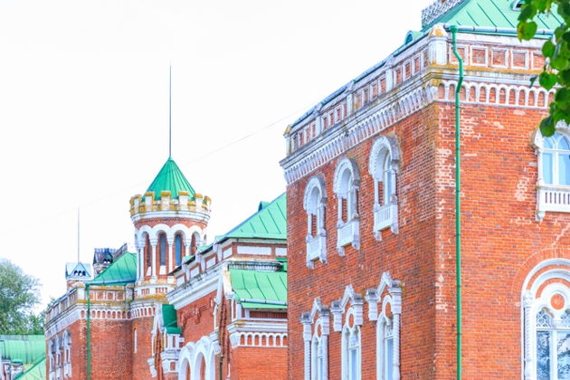 Виды  Семенов, оз. Светлояр, Шереметьевский замок. Нижегородский край.