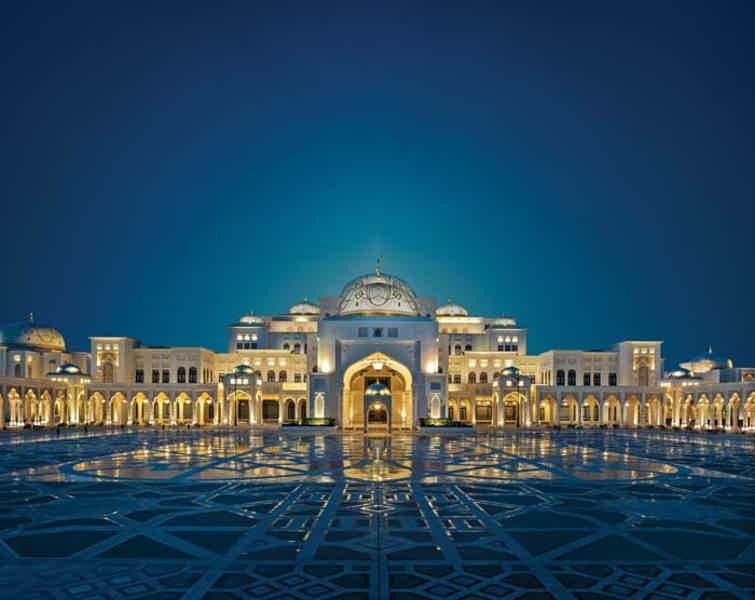 Королевский дворец Qasr Al Watan - фото 5