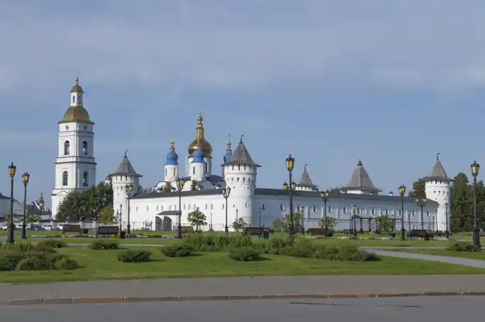 Тобольский кремль и Абалакский монастырь (на транспорте туристов)