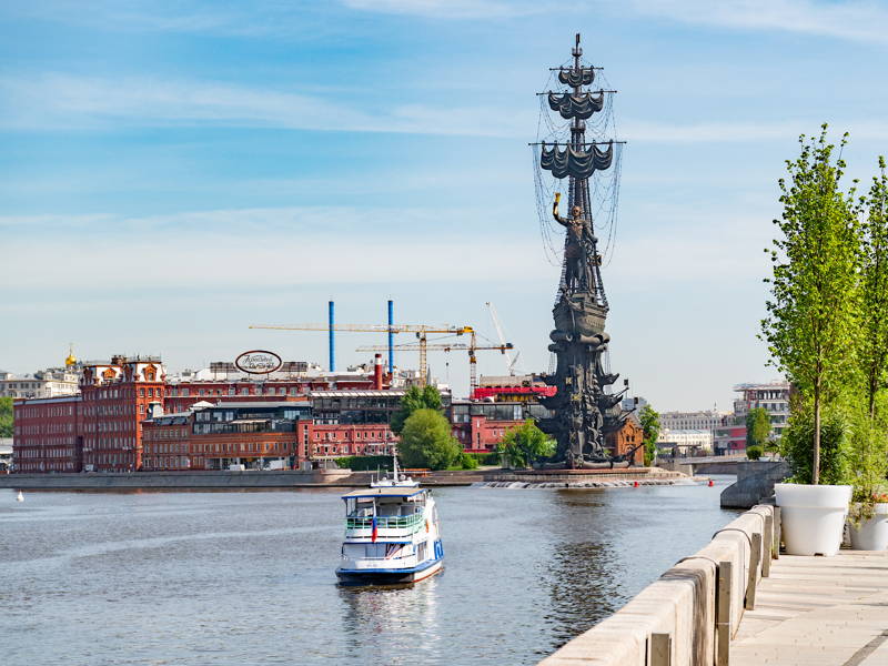 Пешеходная фотоэкскурсия от Крымского моста до белокаменной Москвы