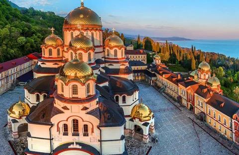 Гранд-тур Абхазия: Гагра, озеро Рица, Сухум и Новый Афон в мини-группе!
