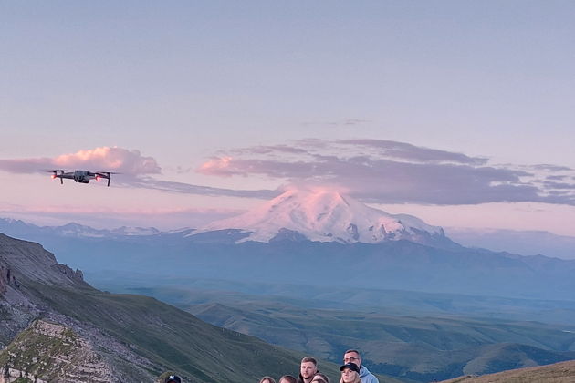 Виды Бермамыт в сопровождении якутской красотки 
