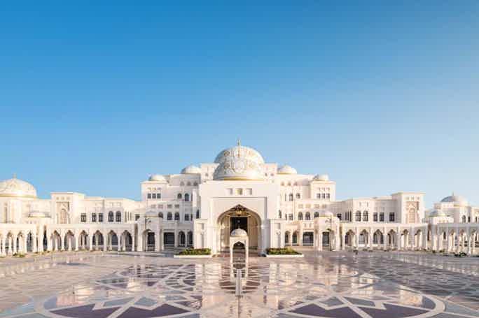 Королевский дворец Qasr Al Watan