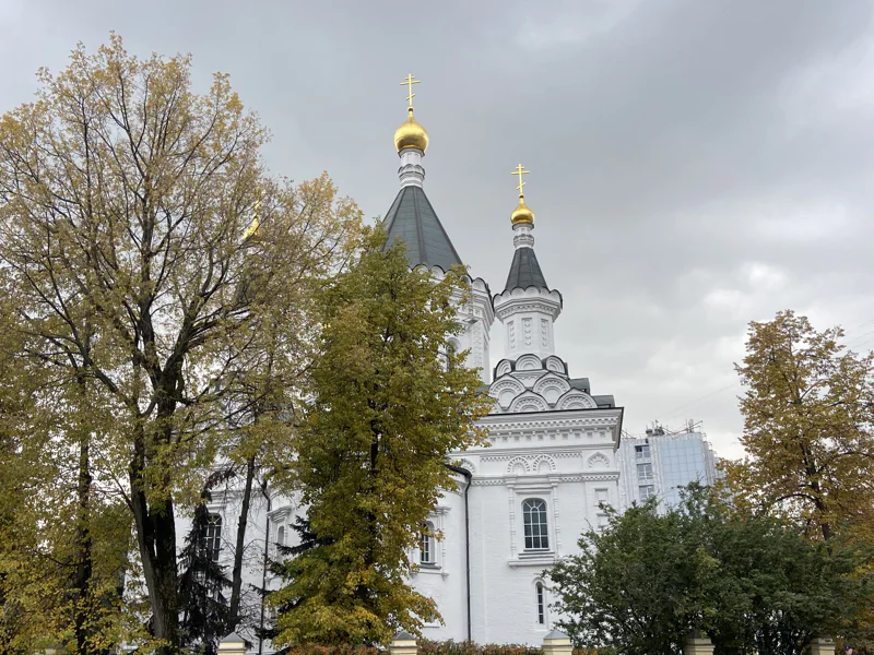 «Дорога жизни» – прогулка по клиническому городку — фото 6, Москва | Покатаем