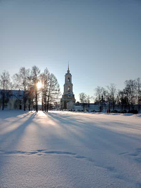 Владимир, Боголюбово и Суздаль за один день: экскурсия на авто туристов - фото 4