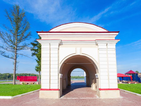 Тарские ворота