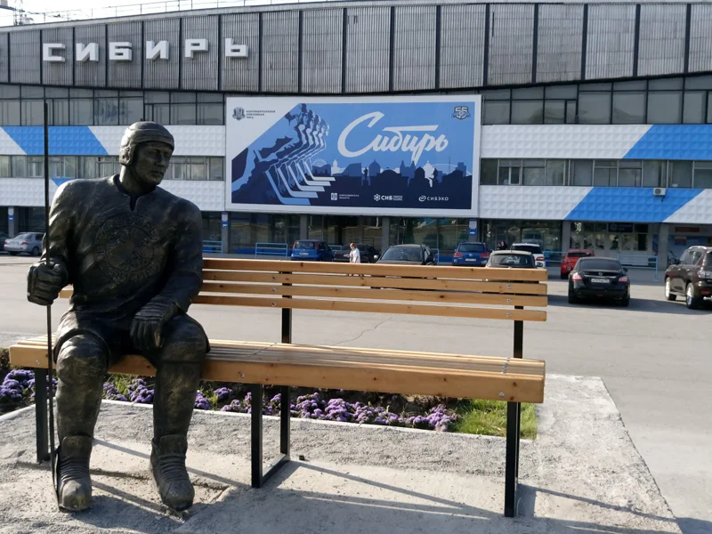 В гостях у сказки: прогулка по улице Богдана Хмельницкого — фото 6, Новосибирск | Покатаем